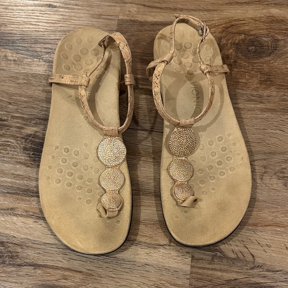 Vionic Lizbeth Tan T-Strap Orthotic Sandals with Gold Medallions